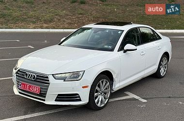 Седан Audi A4 2016 в Луцке