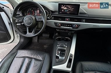 Седан Audi A4 2016 в Луцке