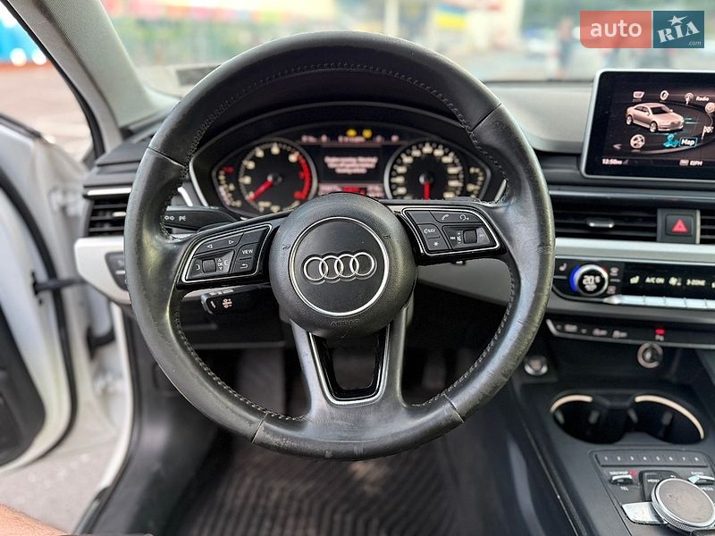 Седан Audi A4 2016 в Луцке