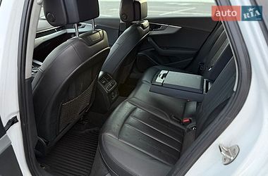 Седан Audi A4 2016 в Луцке