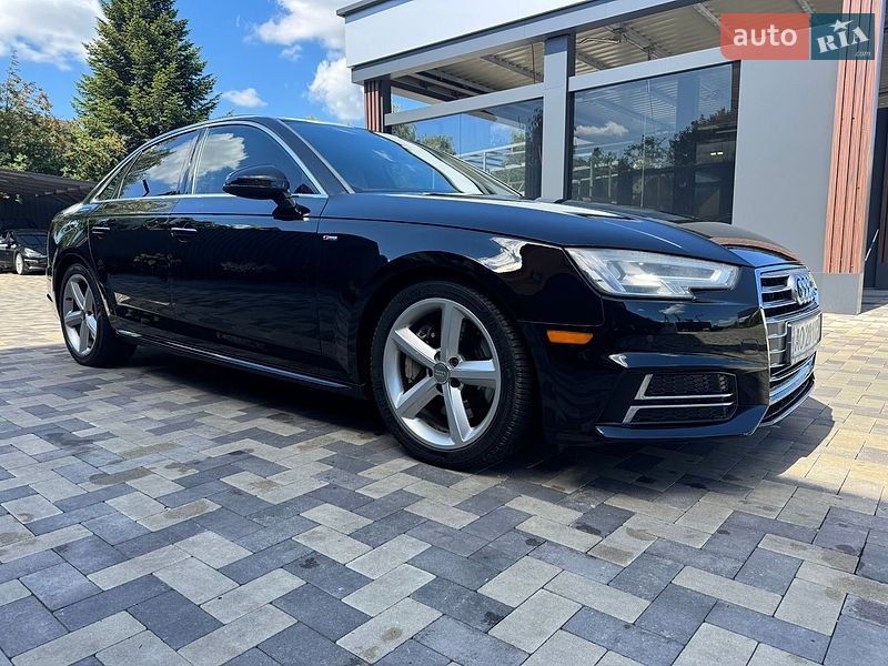Седан Audi A4 2016 в Киеве