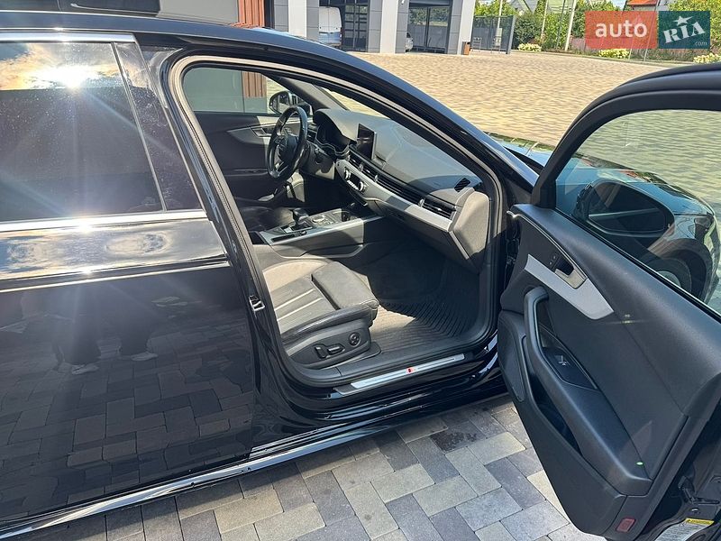 Седан Audi A4 2016 в Киеве