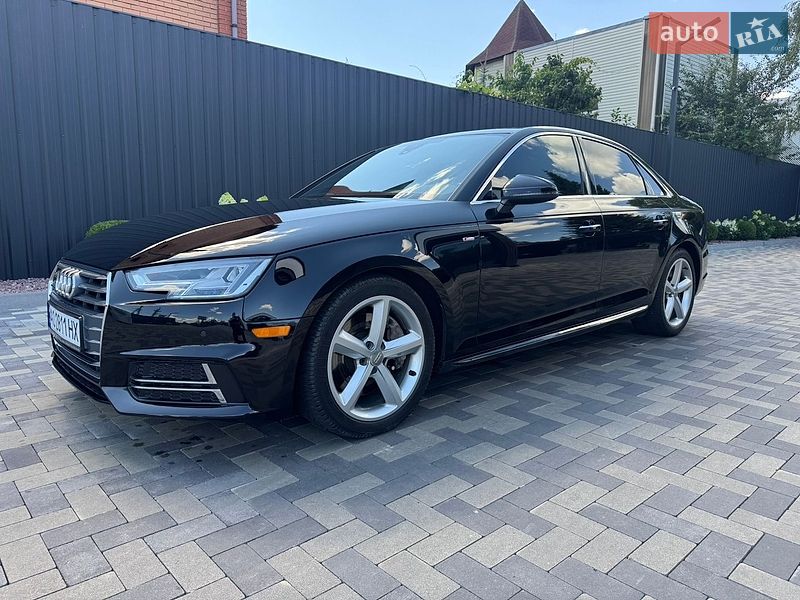 Седан Audi A4 2016 в Киеве