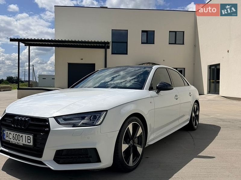 Audi A4 2015