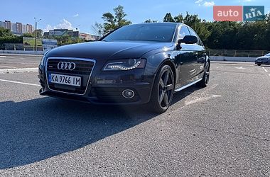 Audi A4 2011
