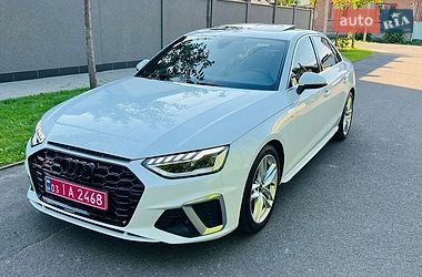 Audi A4  2022