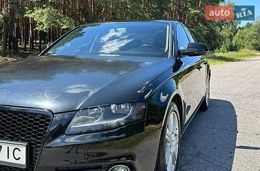 Седан Audi A4 2010 в Кременчуці