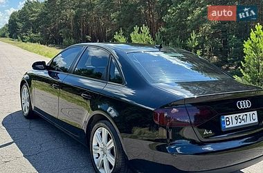 Седан Audi A4 2010 в Кременчуці