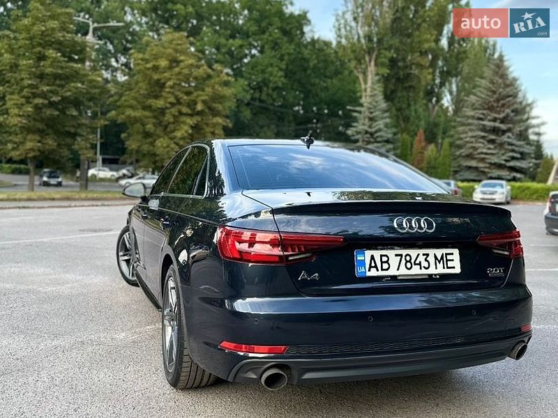 Седан Audi A4 2016 в Виннице