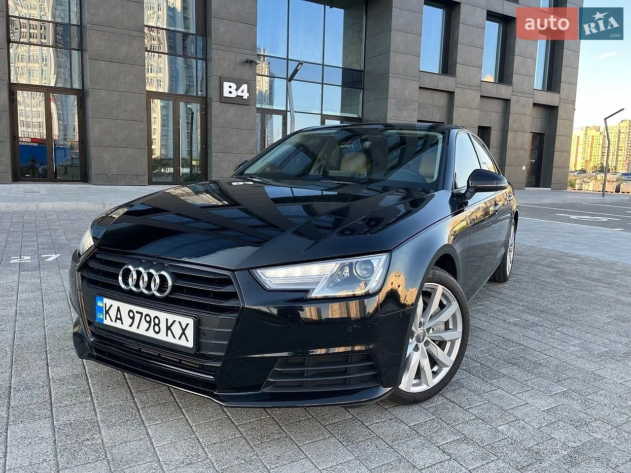 2016 Audi A4 - мініатюра 3