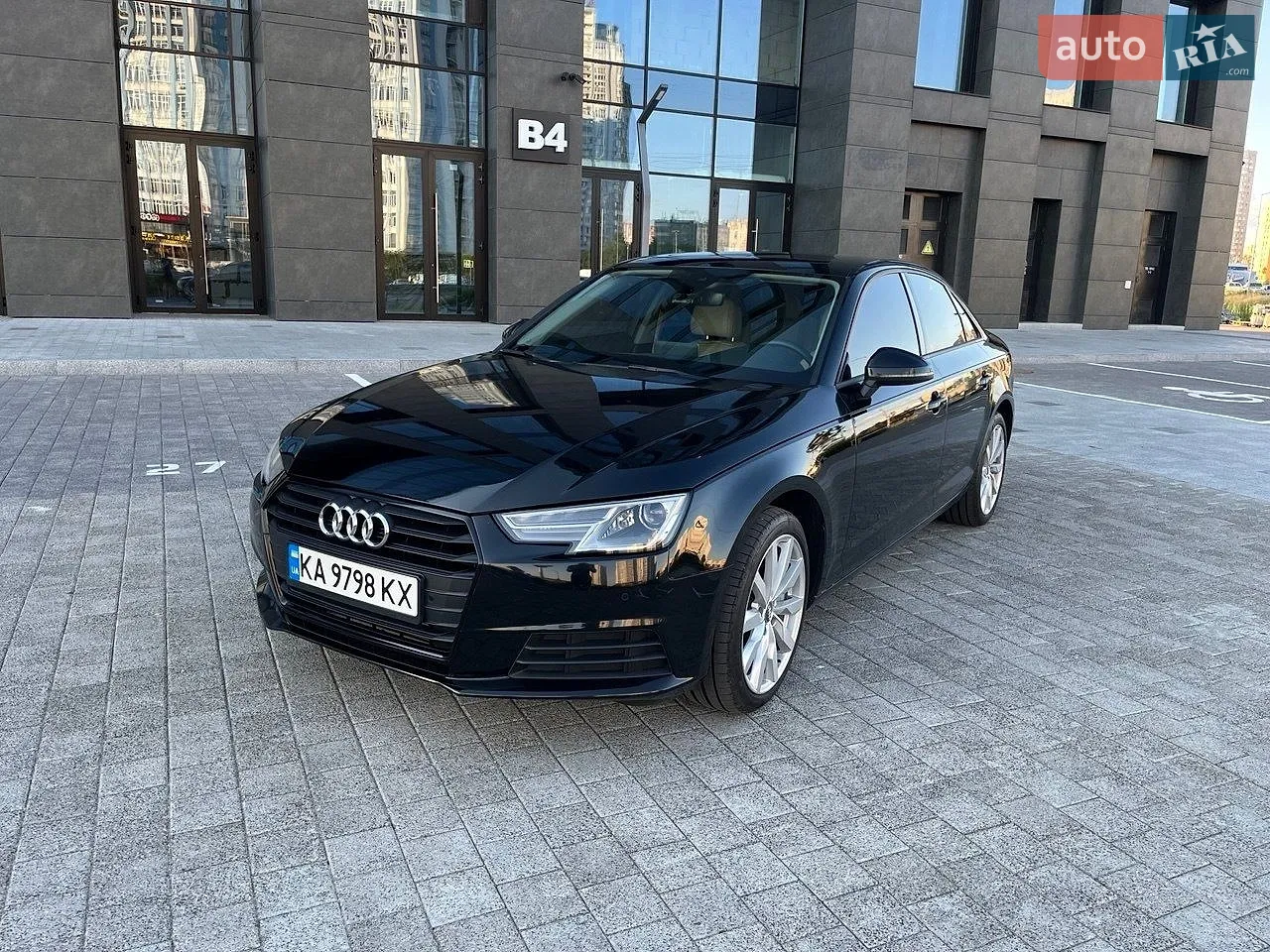 2016 Audi A4 - фото 1