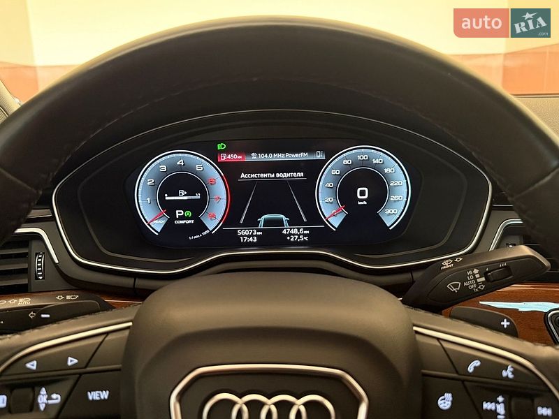 Седан Audi A4 2022 в Киеве
