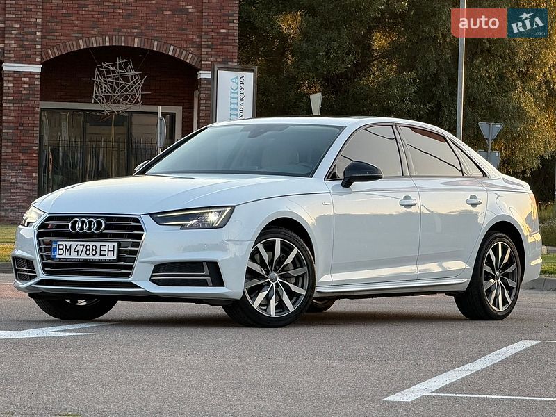 Седан Audi A4 2017 в Киеве