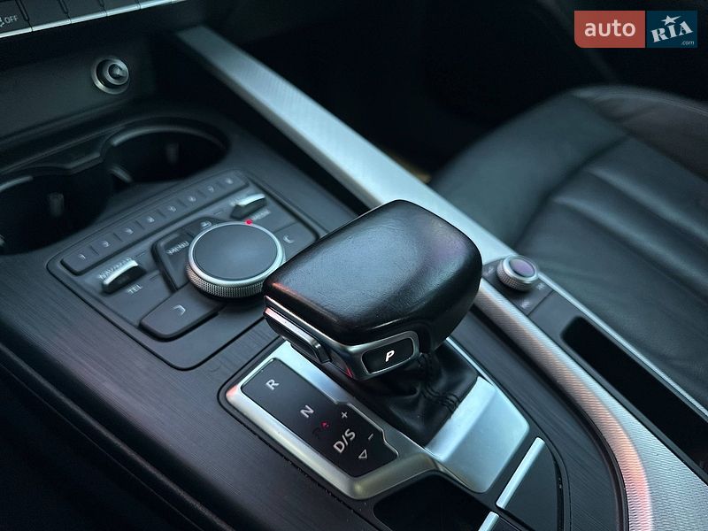 Седан Audi A4 2016 в Києві