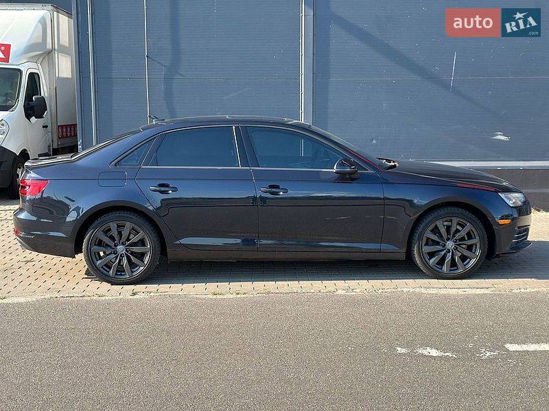 Седан Audi A4 2016 в Києві
