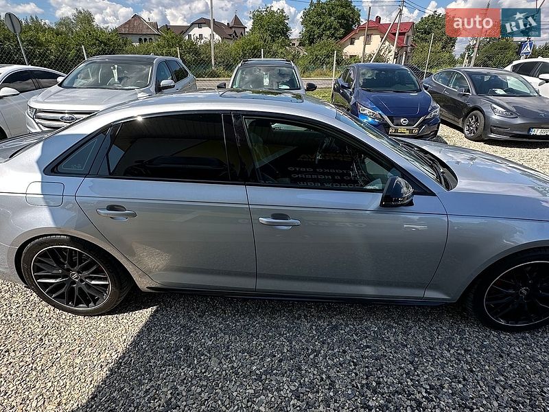 Седан Audi A4 2017 в Ивано-Франковске