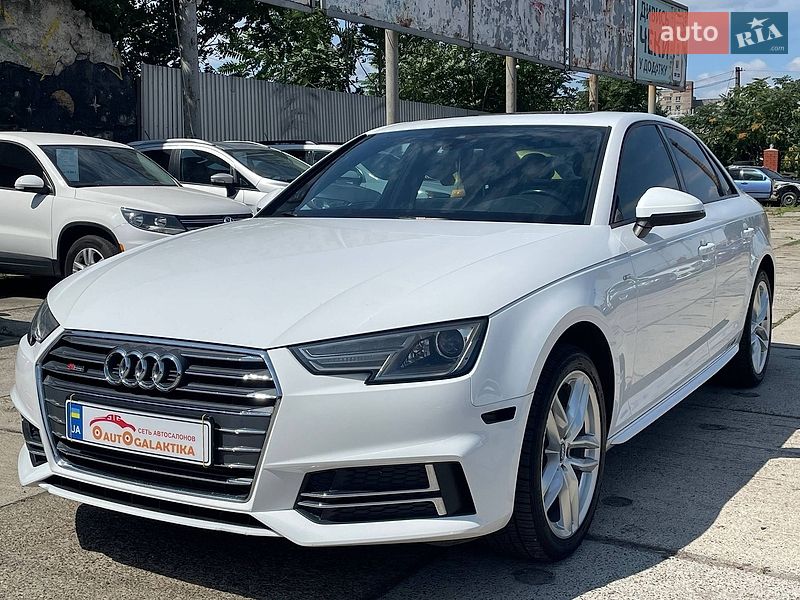 Audi A4 2016