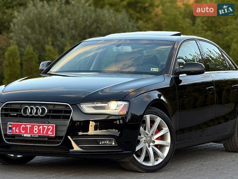 Седан Audi A4 2012 в Зборове