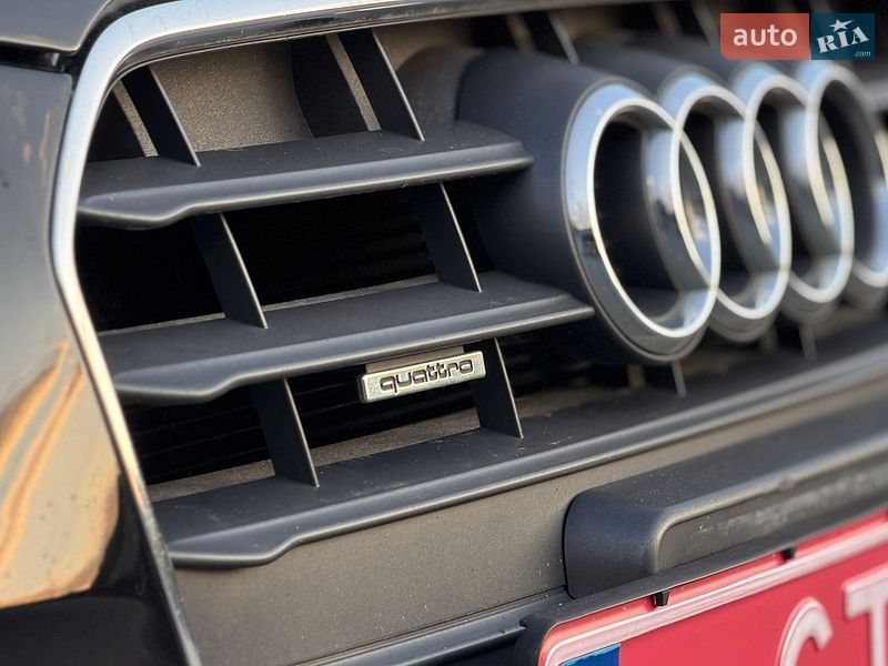 Седан Audi A4 2012 в Зборове
