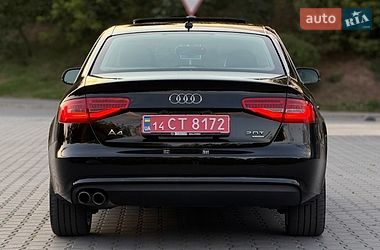 Седан Audi A4 2012 в Зборове