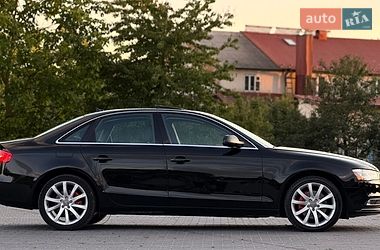 Седан Audi A4 2012 в Зборове