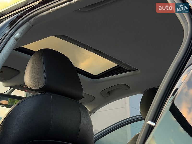 Седан Audi A4 2012 в Зборове