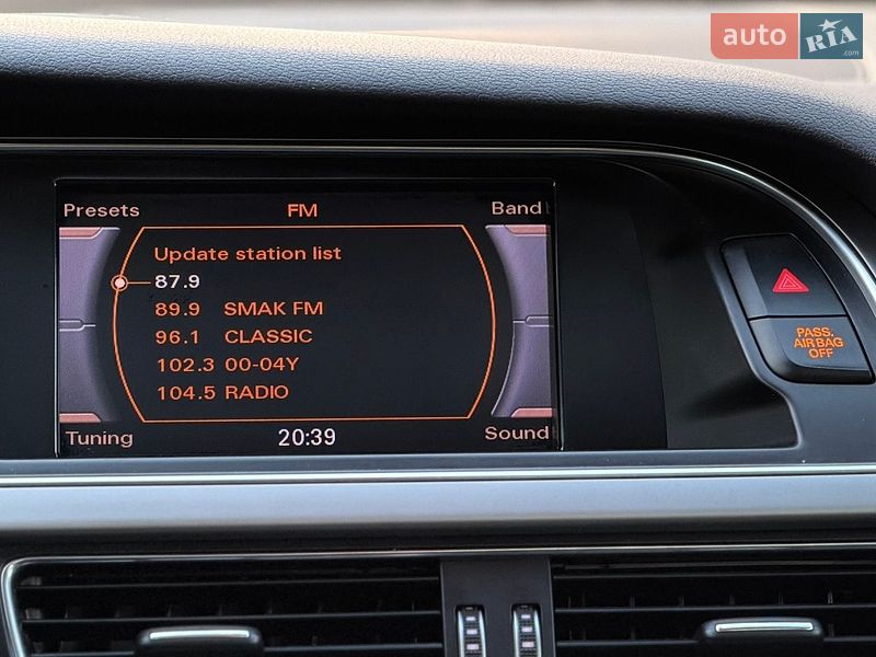 Седан Audi A4 2012 в Зборове