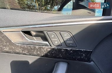 Седан Audi A4 2018 в Кривом Роге