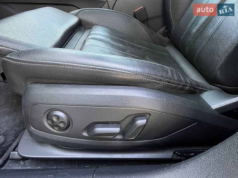 Седан Audi A4 2018 в Кривом Роге
