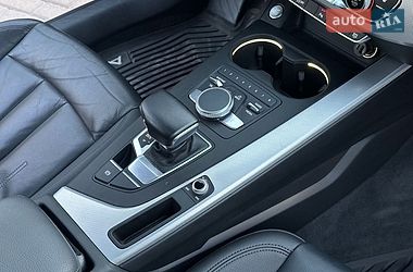 Седан Audi A4 2016 в Ровно