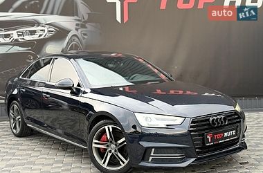 Седан Audi A4 2017 в Львове
