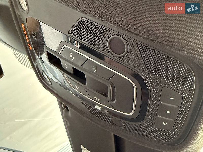 Седан Audi A4 2017 в Львове