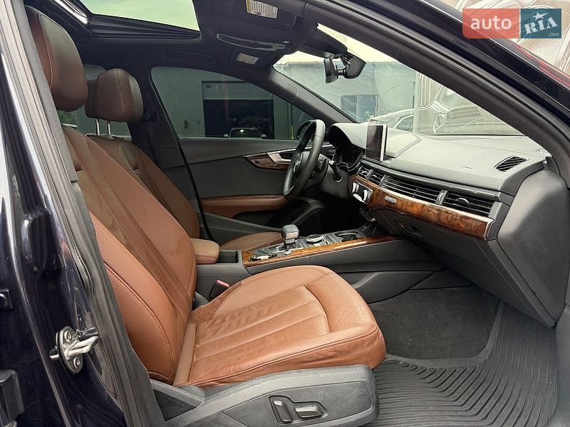 Седан Audi A4 2017 в Львове
