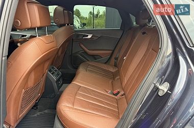Седан Audi A4 2017 в Львове