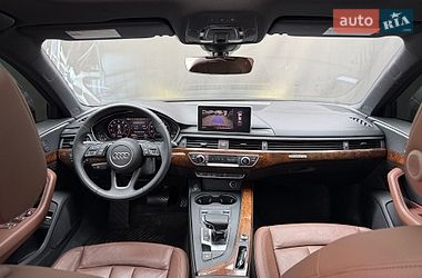 Седан Audi A4 2017 в Львове