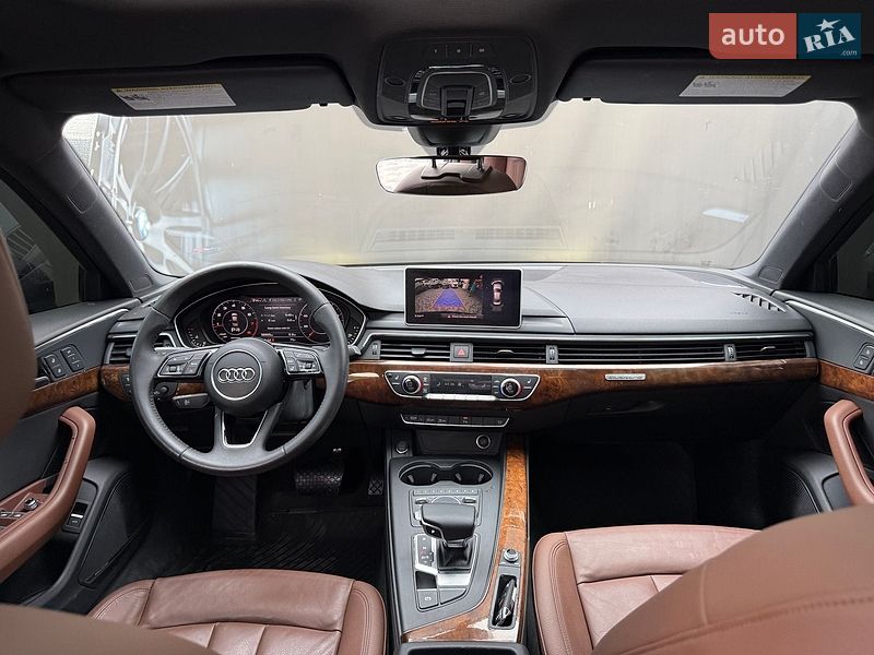 Седан Audi A4 2017 в Львове