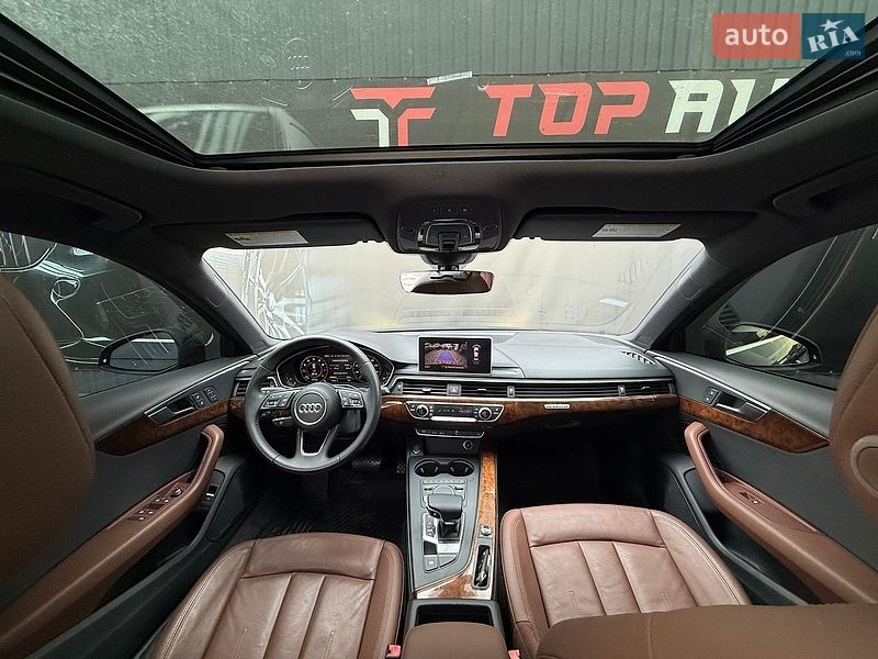Седан Audi A4 2017 в Львове