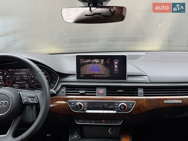 Седан Audi A4 2017 в Львове