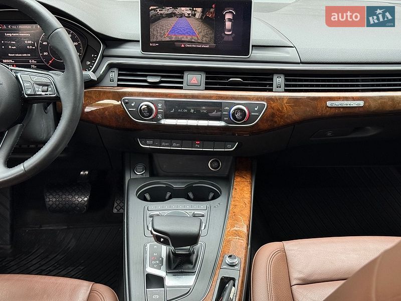 Седан Audi A4 2017 в Львове