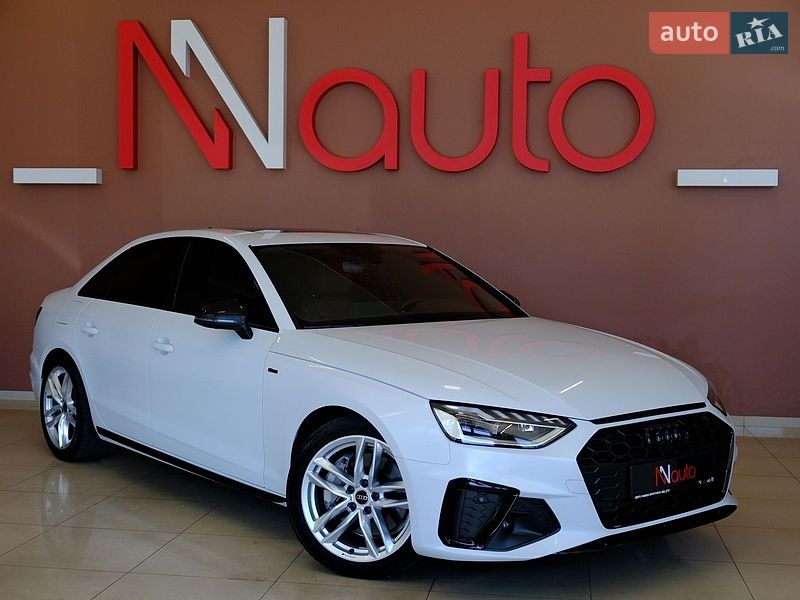 Седан Audi A4 2022 в Одесі