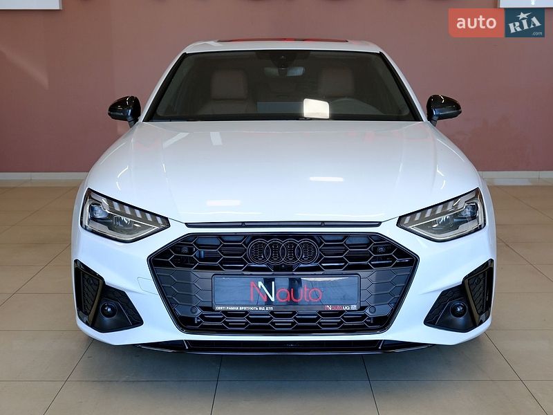 Седан Audi A4 2022 в Одесі