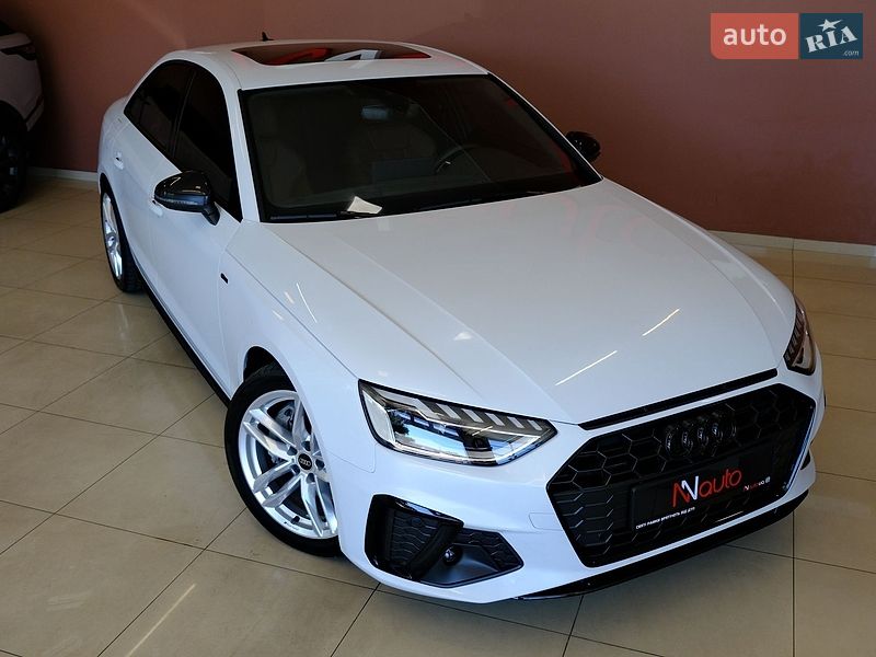Седан Audi A4 2022 в Одесі