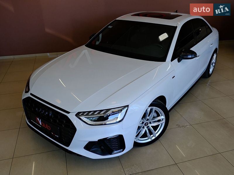Седан Audi A4 2022 в Одесі