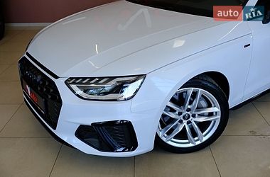 Седан Audi A4 2022 в Одесі
