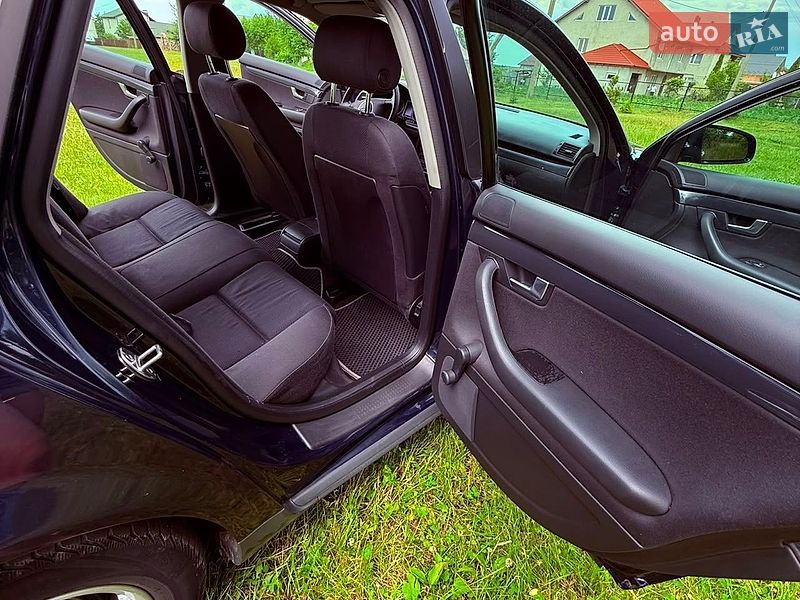 Седан Audi A4 2003 в Бучачі