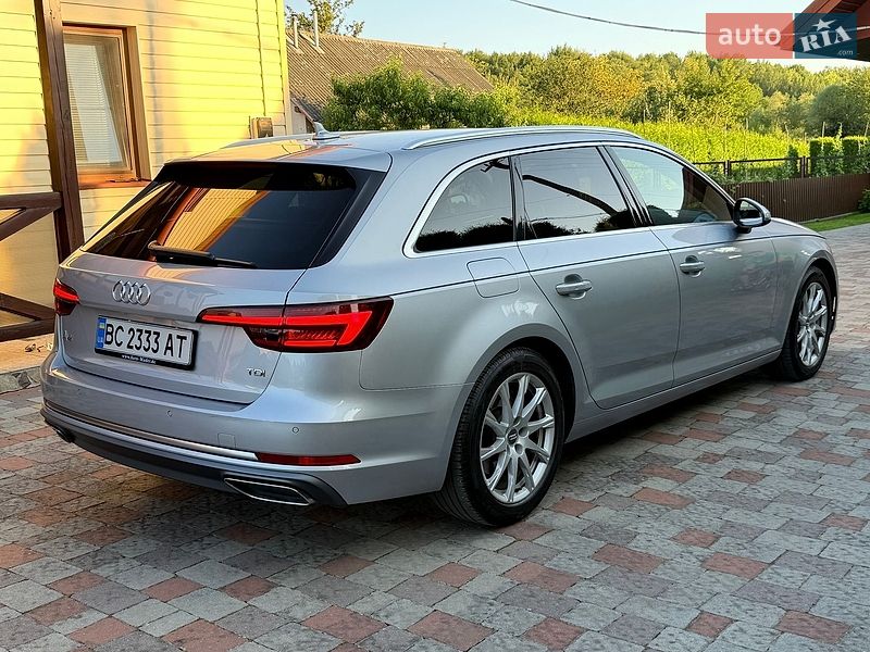Универсал Audi A4 2018 в Новом Роздоле