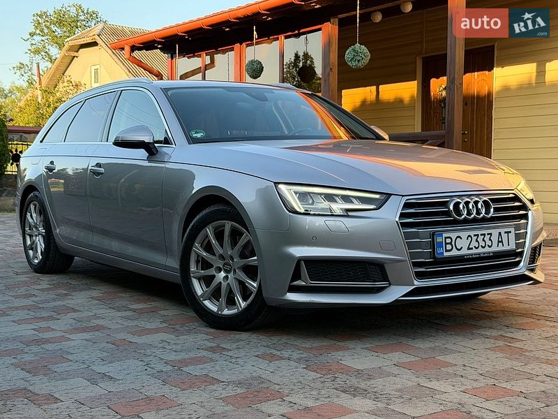 Универсал Audi A4 2018 в Новом Роздоле