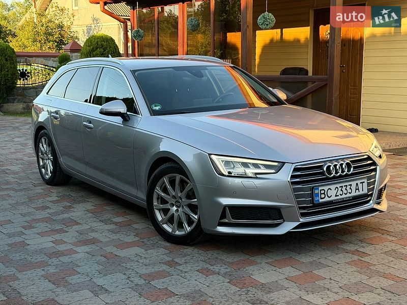 Универсал Audi A4 2018 в Новом Роздоле