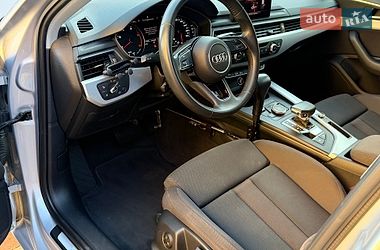 Универсал Audi A4 2018 в Новом Роздоле