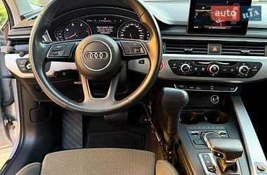 Универсал Audi A4 2018 в Новом Роздоле